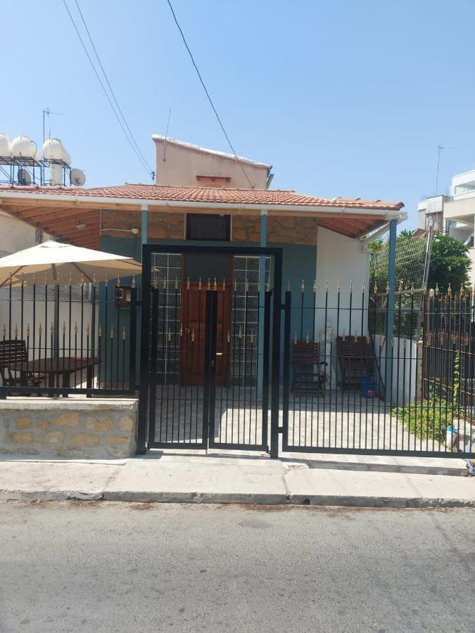 לרנקה Anna Guesthouse 10 Min Walk From The Beach מראה חיצוני תמונה