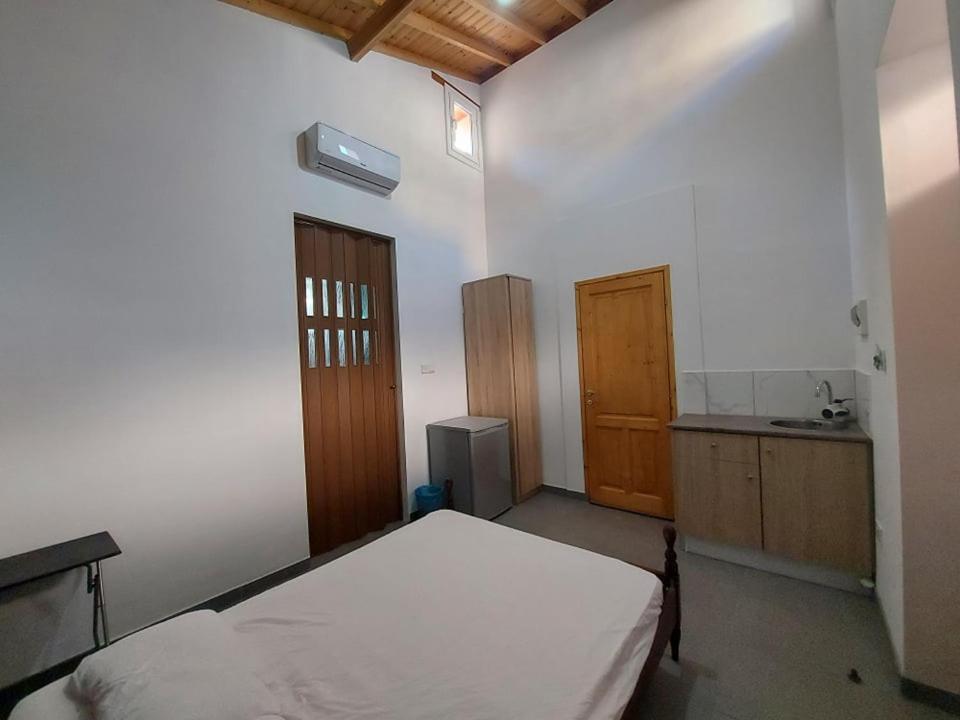 לרנקה Anna Guesthouse 10 Min Walk From The Beach מראה חיצוני תמונה